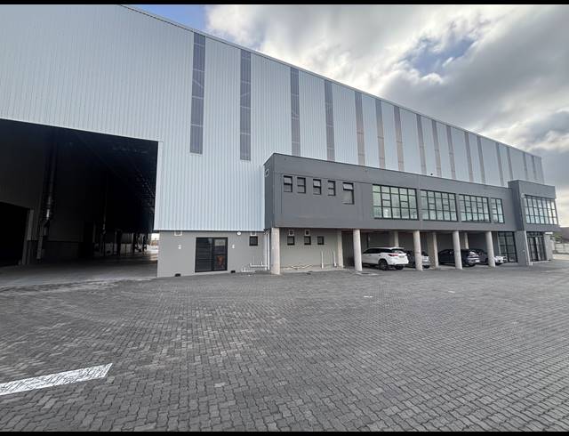 4,809M² WAREHOUSE TO LET IN EPPING INDUSTRIAL